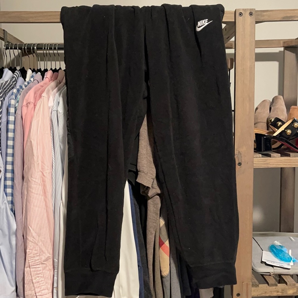 Nike Men’s Black Fleece Joggers